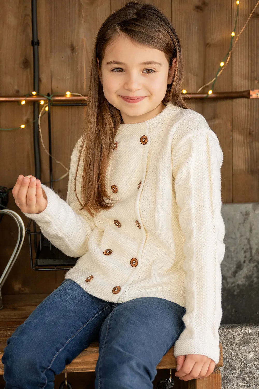 Mod le gilet pour fille en fil Woolly DMC