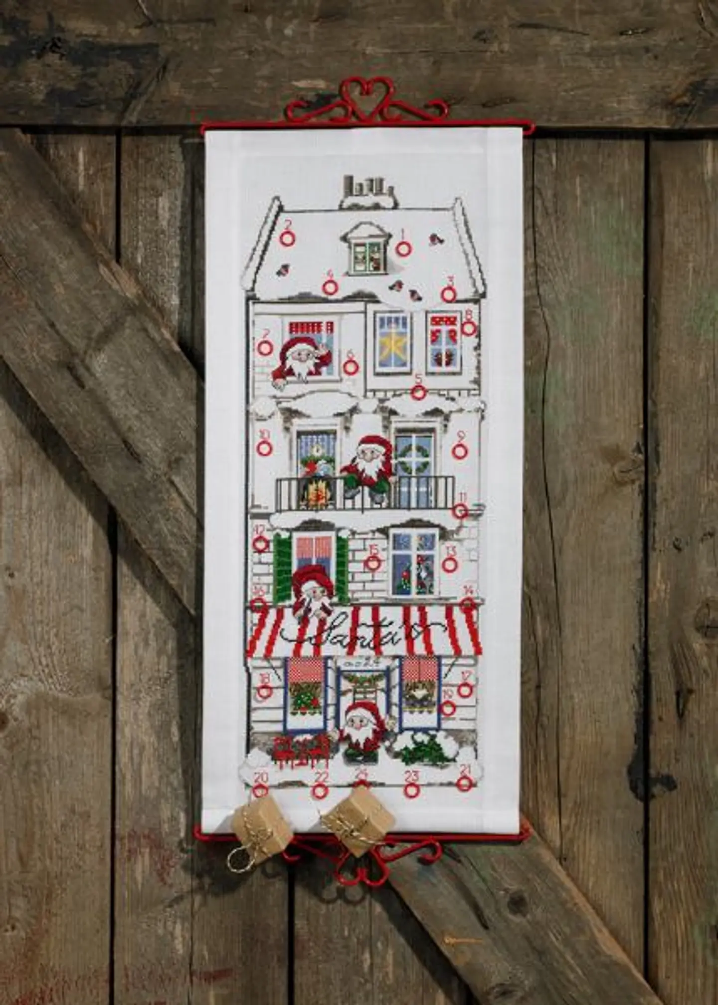 Santas house（サンタハウス）」PERMIN CROSS STITCH KITS ペルミン