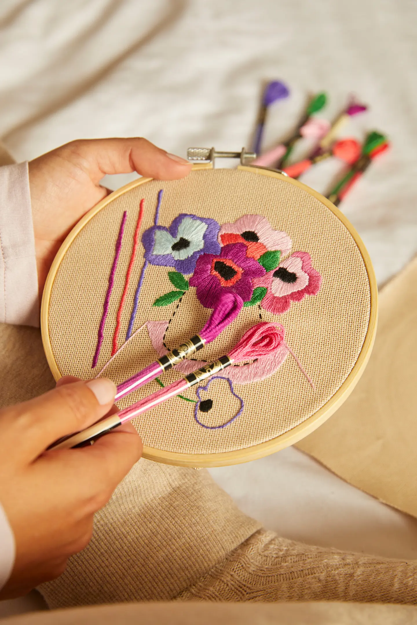 【dium.】Flower Embroidery One Piece Peaceful Breeze Anemone