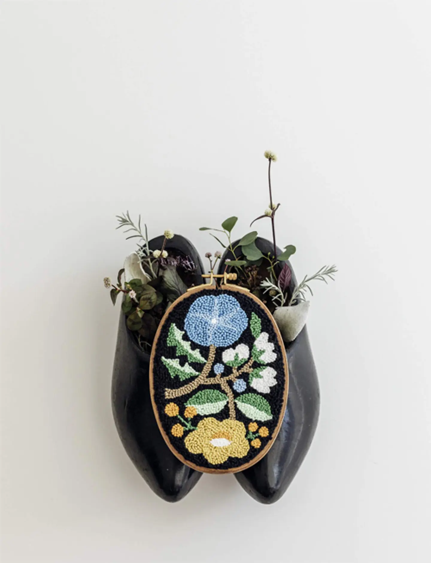 刺繍糸で愉しむパンチニードル