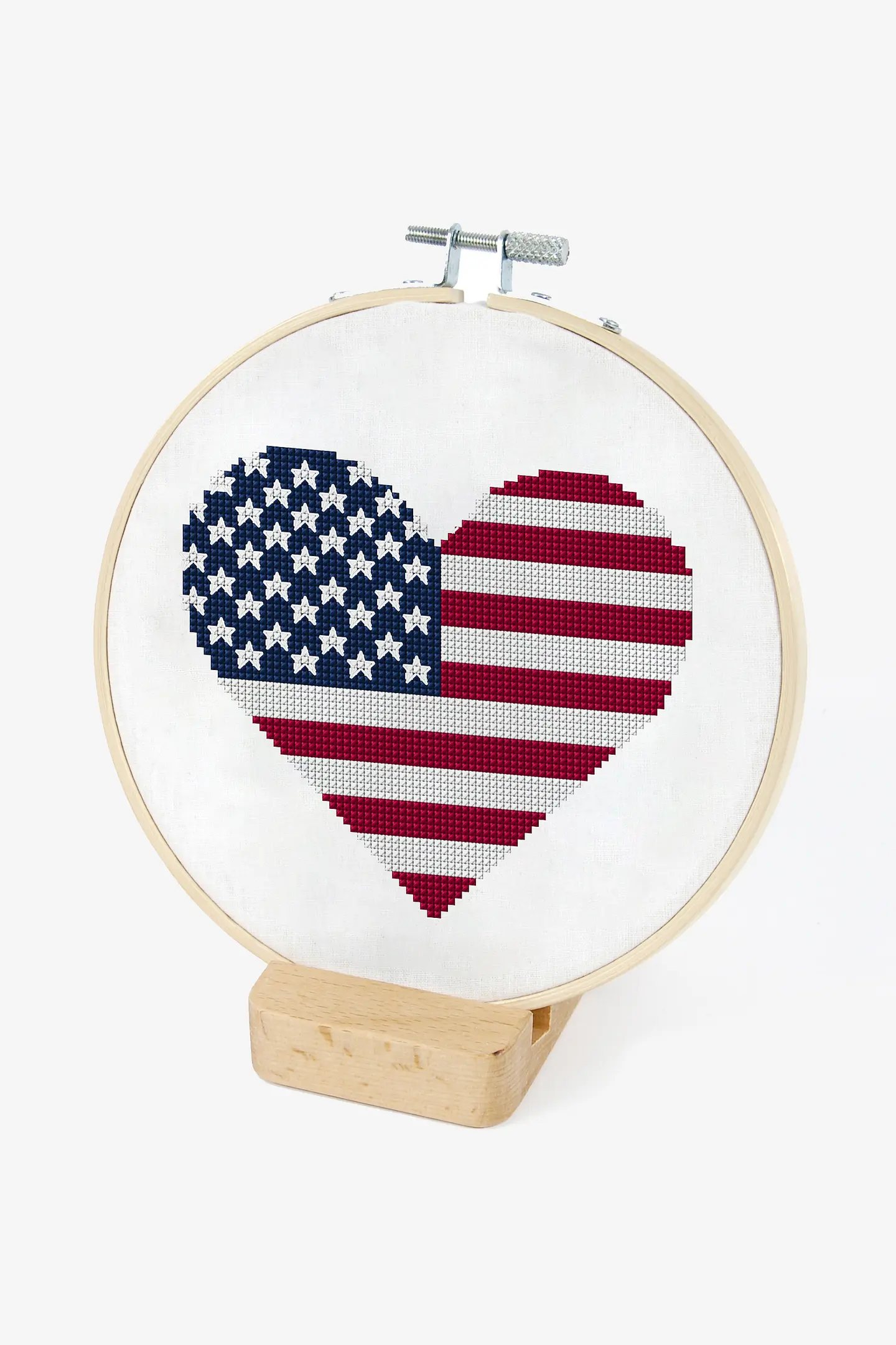 アメリカンフラッグ ハート - クロスステッチ図案（初級）