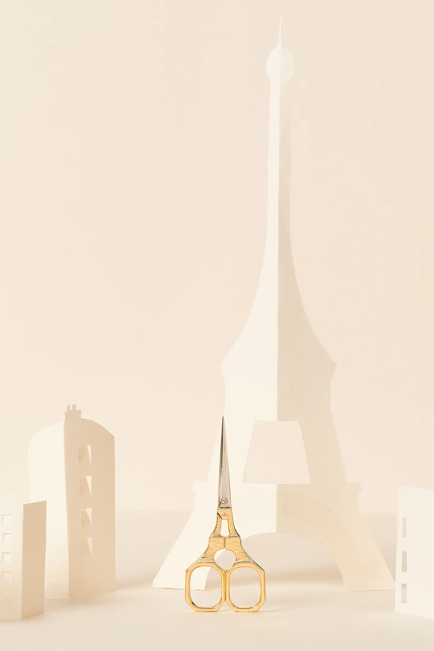 Eiffel Tower Embroidery Scissors