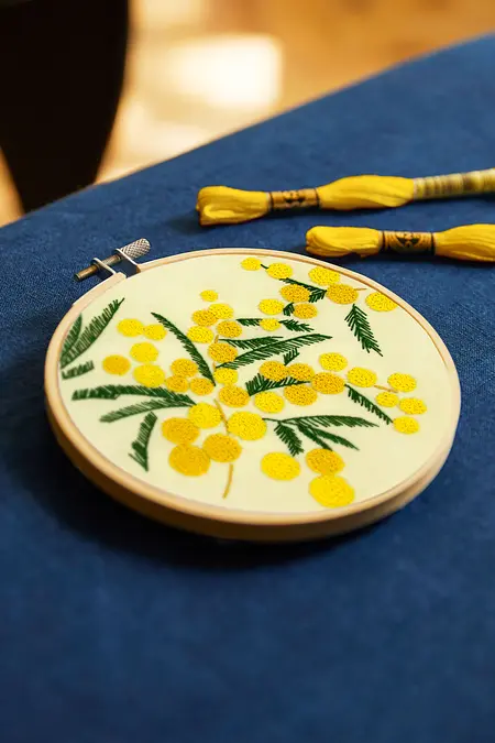 ミモザ by Marie-Dominique Procureur 刺繍キット