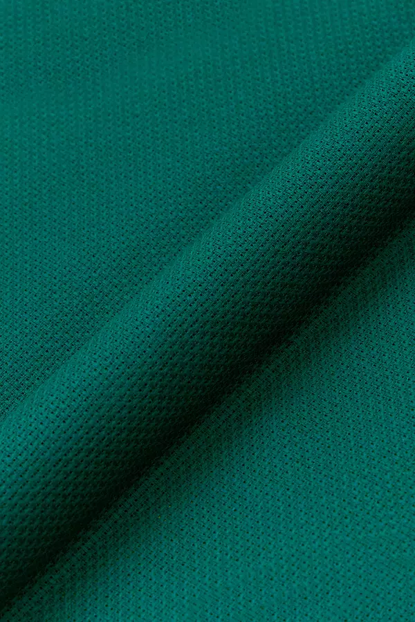 Sheherazade 18 count Aida Cloth 50x69cm 151 col DMC Threads
